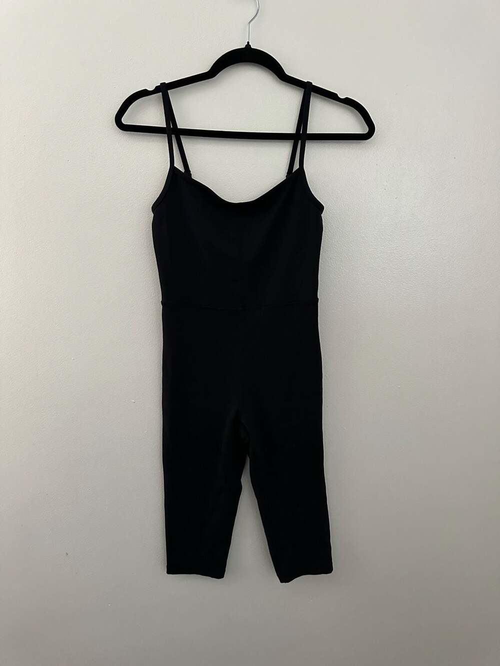 Wilfred Free Aritzia Black Capri Length Cami Unitard Jumpsuit